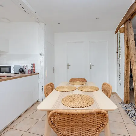 Casa Glesia Castelnau-de-Montmiral